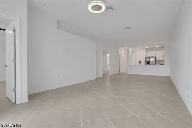 1645 Alameda DR, Naples, FL 34120