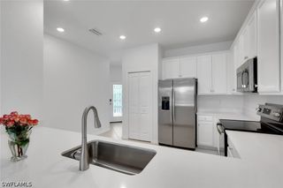 1645 Alameda DR, Naples, FL 34120