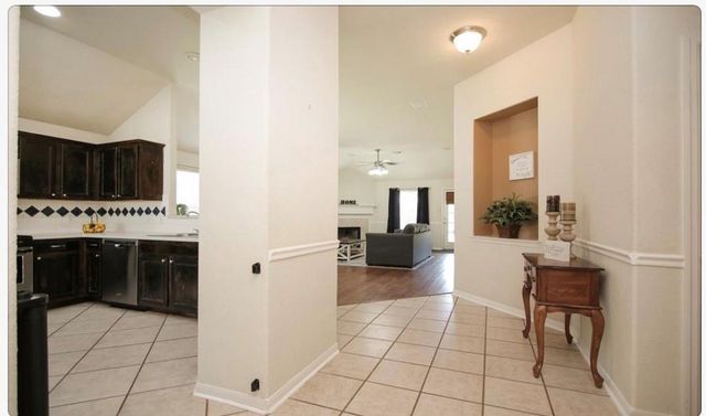 12006 Cyprus Fld, North Houston, TX 77070