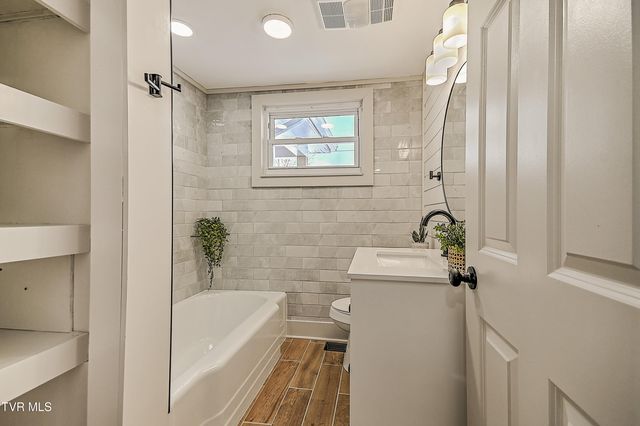 31401 Old Saltworks Road, Meadowview, VA 24361