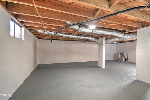 31401 Old Saltworks Road, Meadowview, VA 24361