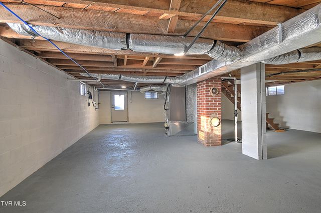 31401 Old Saltworks Road, Meadowview, VA 24361