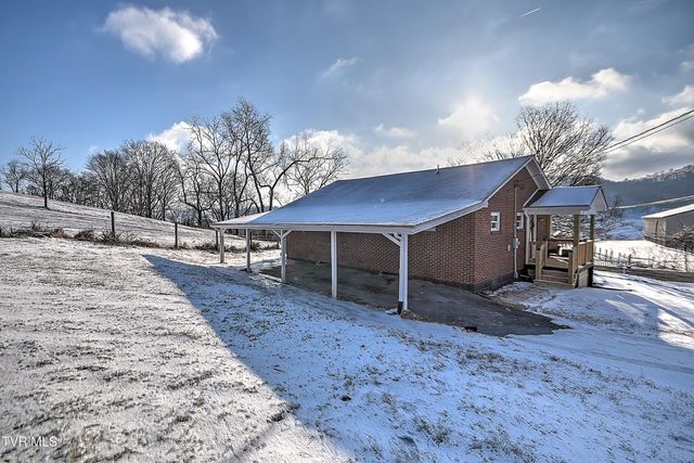 31401 Old Saltworks Road, Meadowview, VA 24361