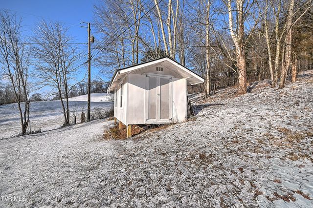 31401 Old Saltworks Road, Meadowview, VA 24361