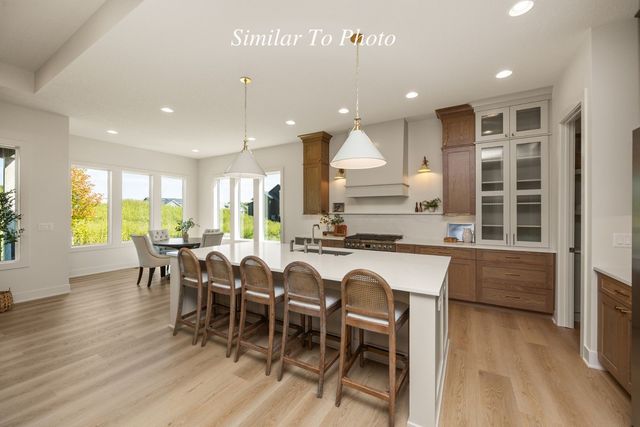 10622 NW 80th Avenue, Johnston, IA 50131