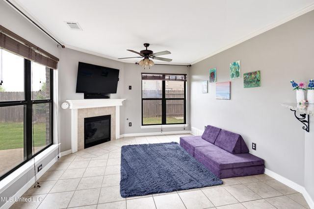 13525 Lapstone Loop, Olive Branch, MS 38654