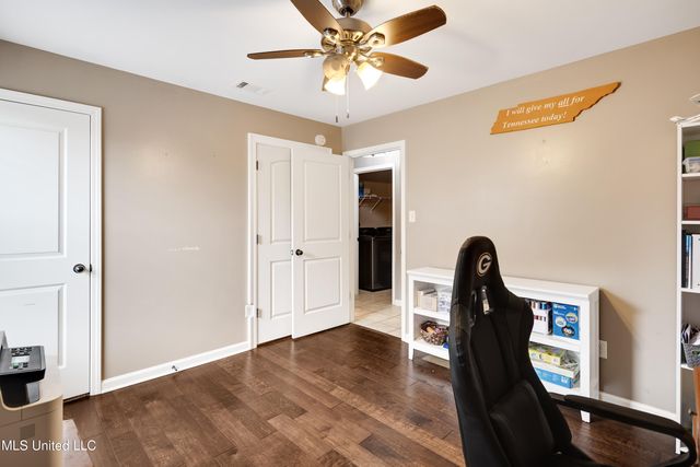 13525 Lapstone Loop, Olive Branch, MS 38654