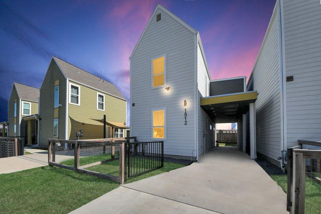 1512 E Hedrick Street, Houston, TX 77011