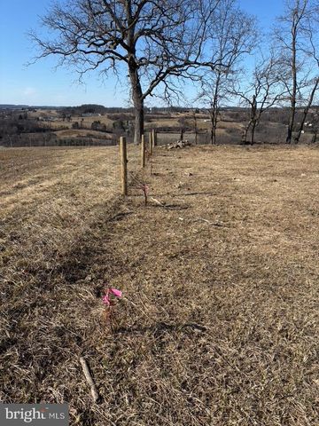 12046 BOHR CT, Glen Rock, PA 17327