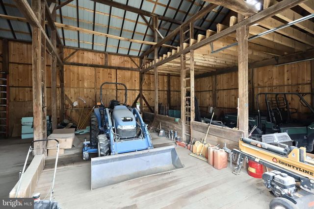 12046 BOHR CT, Glen Rock, PA 17327