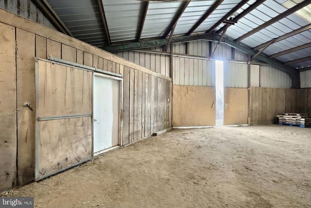 12046 BOHR CT, Glen Rock, PA 17327