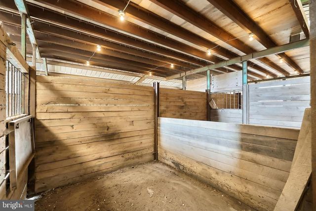 12046 BOHR CT, Glen Rock, PA 17327