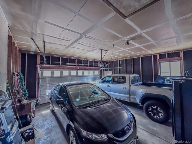 4493 N Auckland Ct, Denver, CO 80239