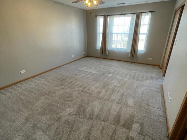 458 Landmark Avenue 458, Yorkville, IL 60560