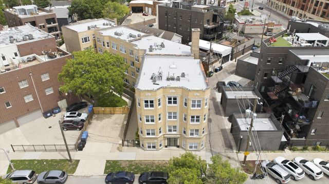 3215 N Francisco Avenue GS, Chicago, IL 60618