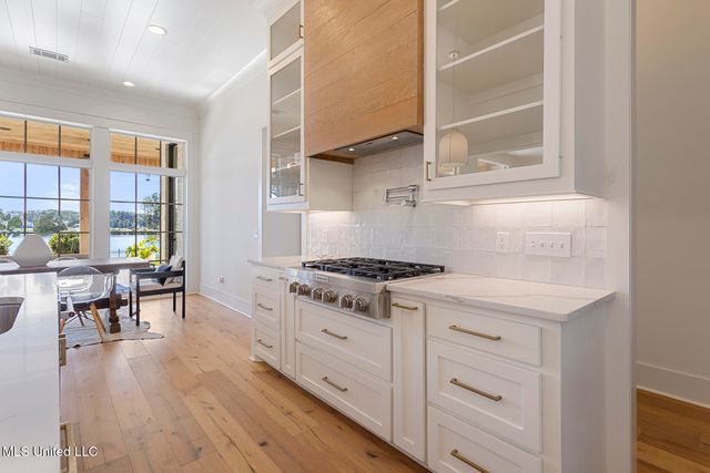 248 Westlake Circle, Madison, MS 39110