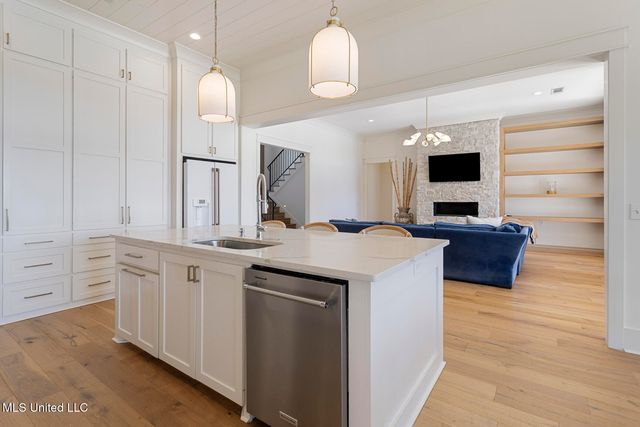 248 Westlake Circle, Madison, MS 39110