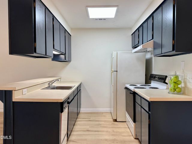 3027 Huntleigh Drive, Raleigh, NC 27604