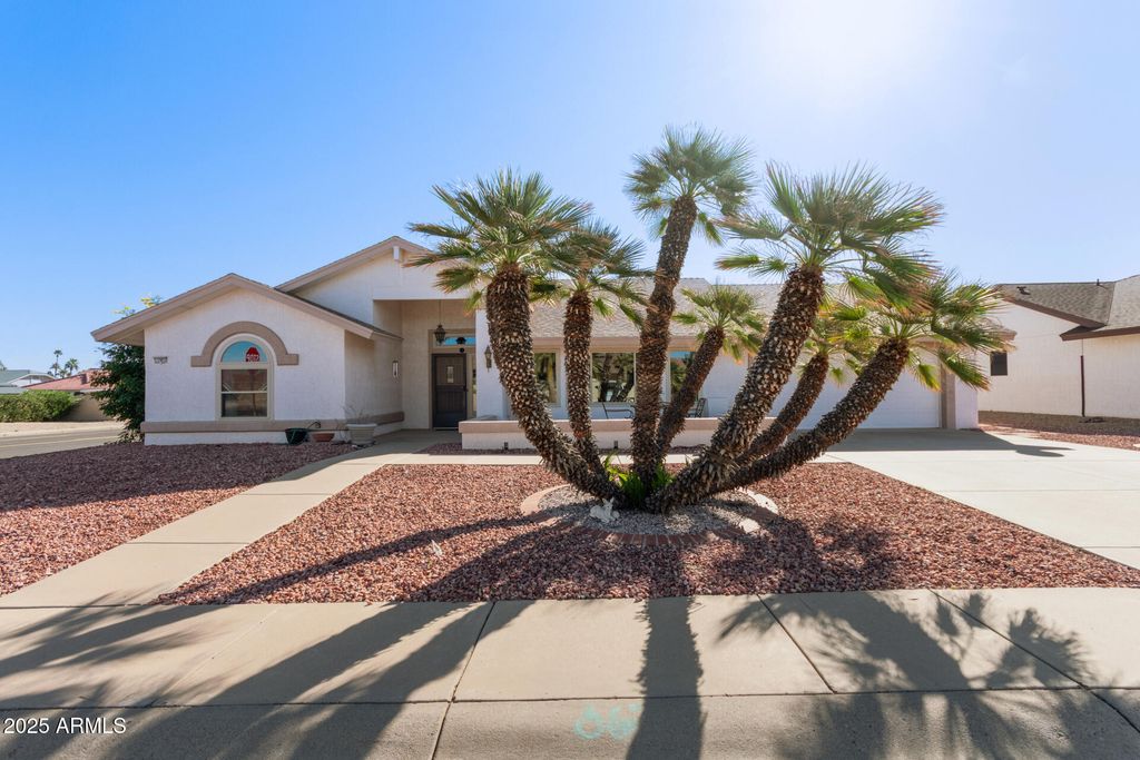 13903 W ELMBROOK Drive, Sun City West, AZ 85375