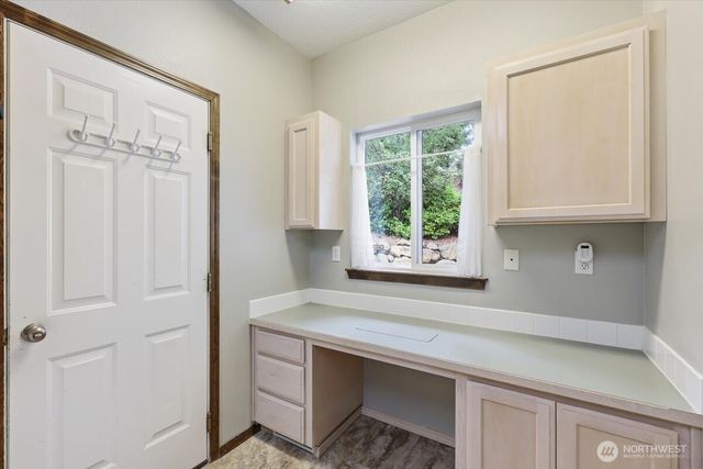 4913 S Bella Vista Drive, Veradale, WA 99037