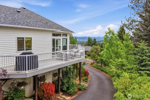 4913 S Bella Vista Drive, Veradale, WA 99037
