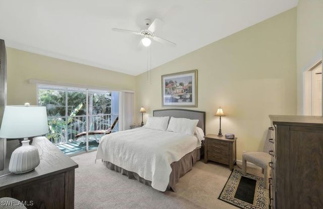 2305 Hidden Lake DR 3704, Naples, FL 34112