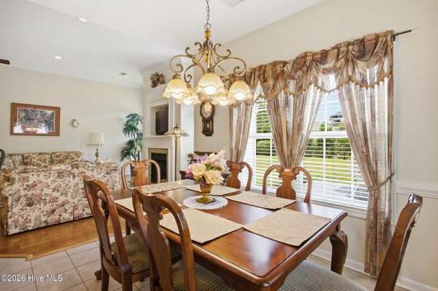 392 Oconee Street NW, Calabash, NC 28467