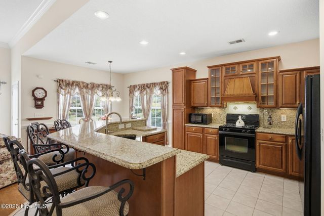 392 Oconee Street NW, Calabash, NC 28467