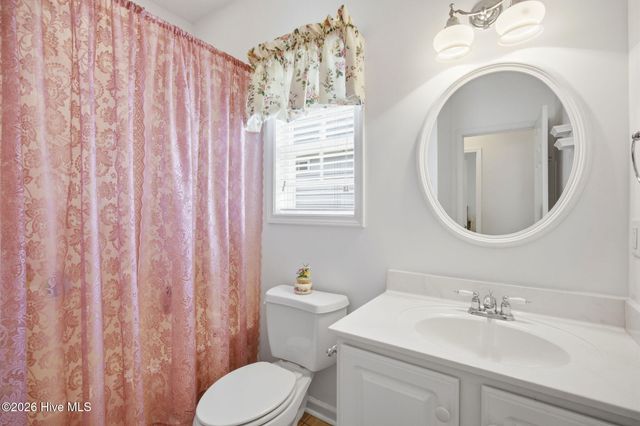 392 Oconee Street NW, Calabash, NC 28467