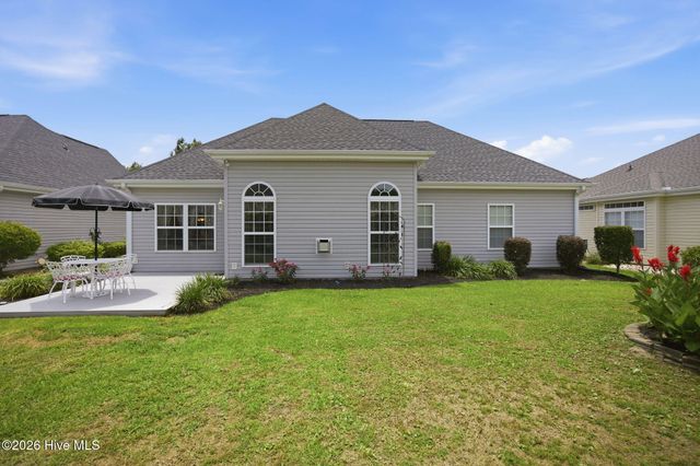392 Oconee Street NW, Calabash, NC 28467
