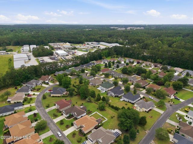 392 Oconee Street NW, Calabash, NC 28467