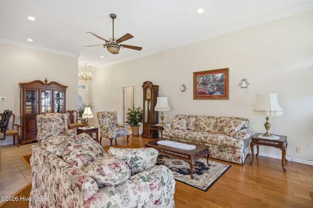 392 Oconee Street NW, Calabash, NC 28467