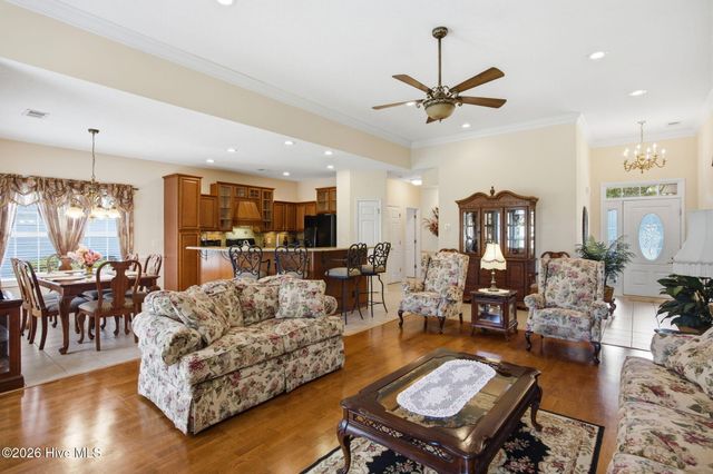 392 Oconee Street NW, Calabash, NC 28467