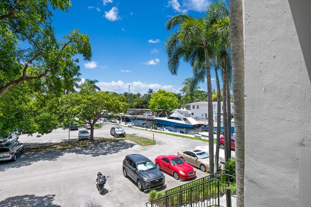 1201 RIVER REACH Drive 202, Fort Lauderdale, FL 33315
