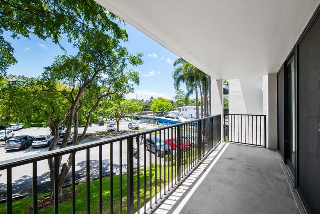 1201 RIVER REACH Drive 202, Fort Lauderdale, FL 33315