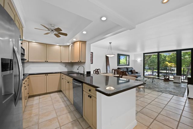 1201 RIVER REACH Drive 202, Fort Lauderdale, FL 33315