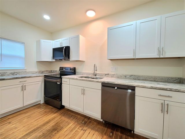 110 W Morton Street, Denison, TX 75021