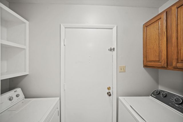 10814 Sugar Hill Drive B, Houston, TX 77042