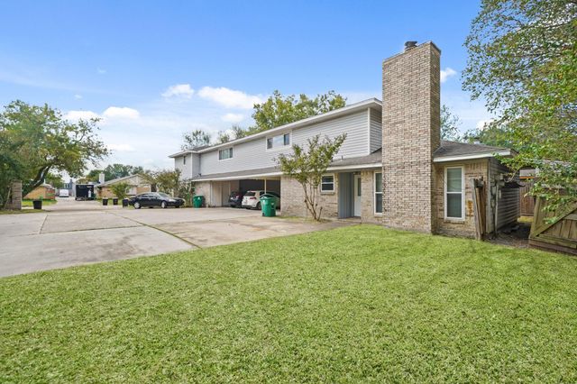 10814 Sugar Hill Drive B, Houston, TX 77042