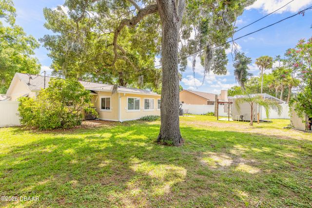 1820 Pine Tree Drive, Edgewater, FL 32132