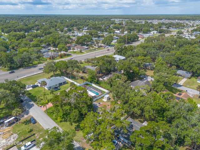 1820 Pine Tree Drive, Edgewater, FL 32132