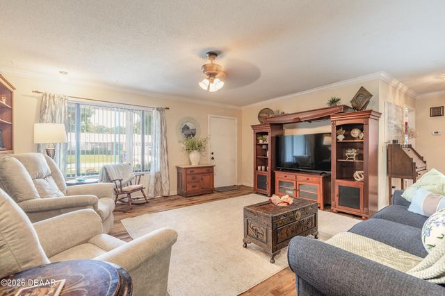 1820 Pine Tree Drive, Edgewater, FL 32132