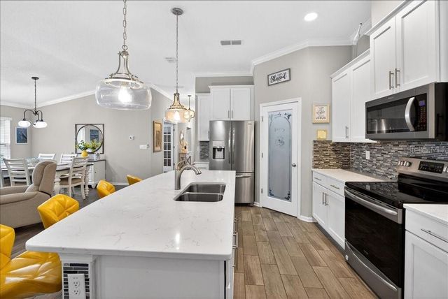 140 CREPE MYRTLE COURT, Palm Coast, FL 32164