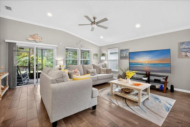 140 CREPE MYRTLE COURT, Palm Coast, FL 32164