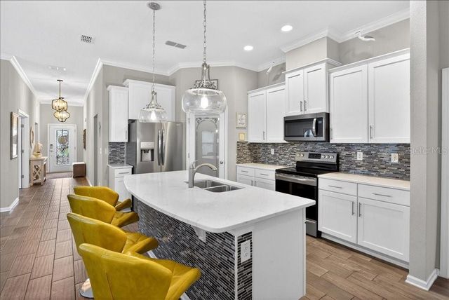 140 CREPE MYRTLE COURT, Palm Coast, FL 32164