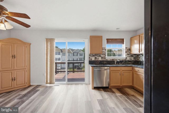64 FOAL LN, Martinsburg, WV 25405