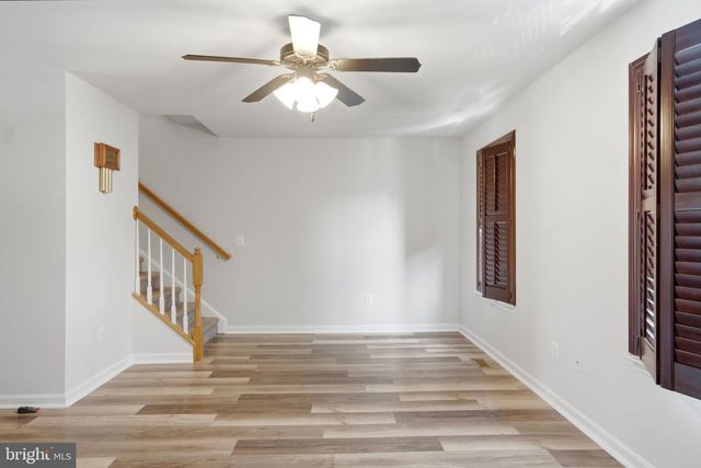 64 FOAL LN, Martinsburg, WV 25405