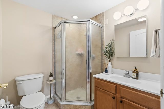 1677 Springfield Ave -15 15, Maplewood Twp., NJ 07040