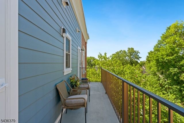 1677 Springfield Ave -15 15, Maplewood Twp., NJ 07040
