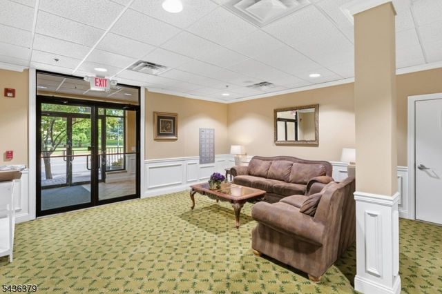 1677 Springfield Ave -15 15, Maplewood Twp., NJ 07040